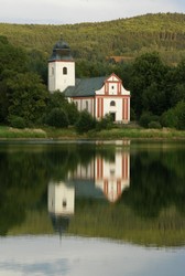 Zahradka_pres_vodu_20080823_P8231590oo2zm.jpg